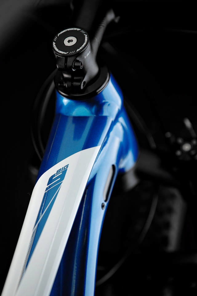 DeWalt 1000 Watt Digital Power Inverter