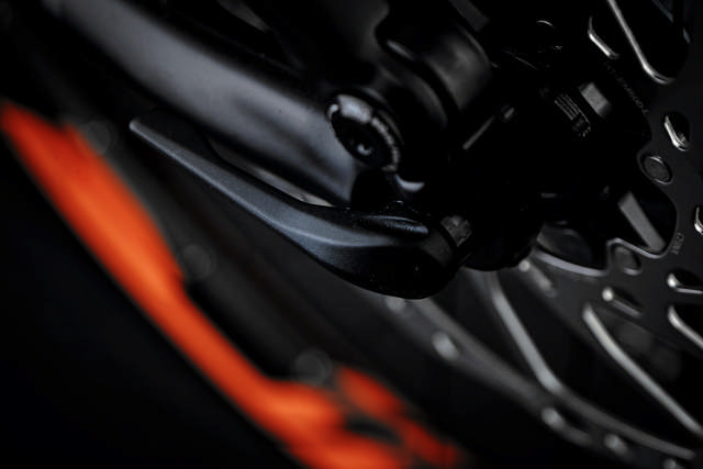 PowerMax 75 Amp RV Power Center with AC/DC Distribution and Built-In Smart Charger