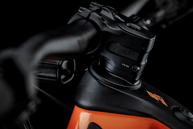 PowerMax 75 Amp RV Power Center with AC/DC Distribution and Built-In Smart Charger